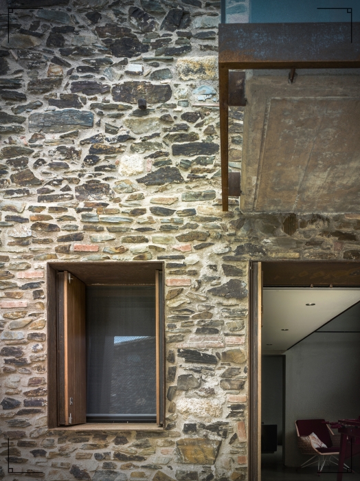 石头房子的改造及室内设计-20