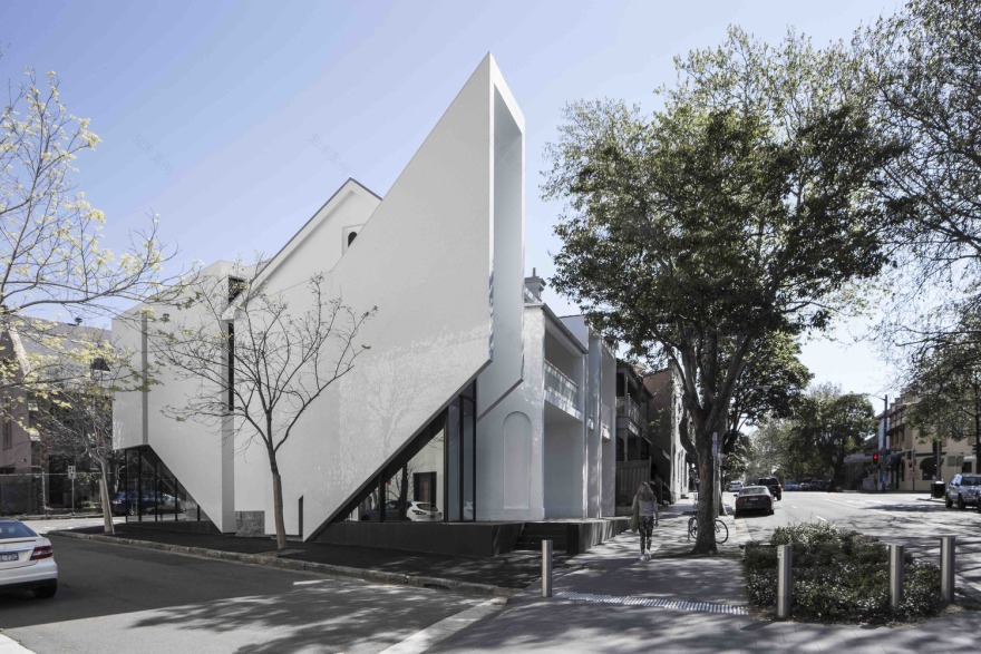 Crown 515 Smart Design Studio-60