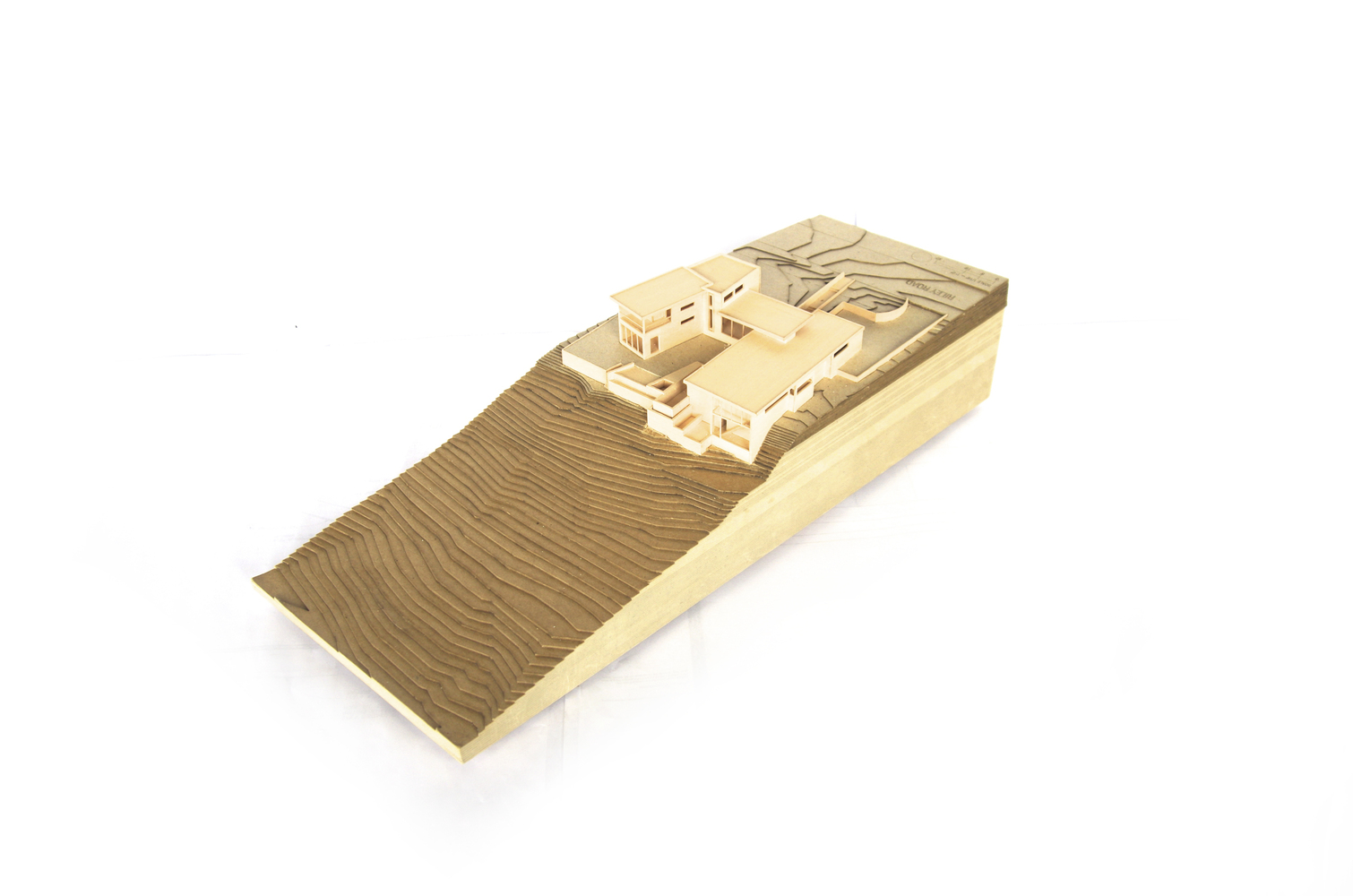 带括号的太空屋-41