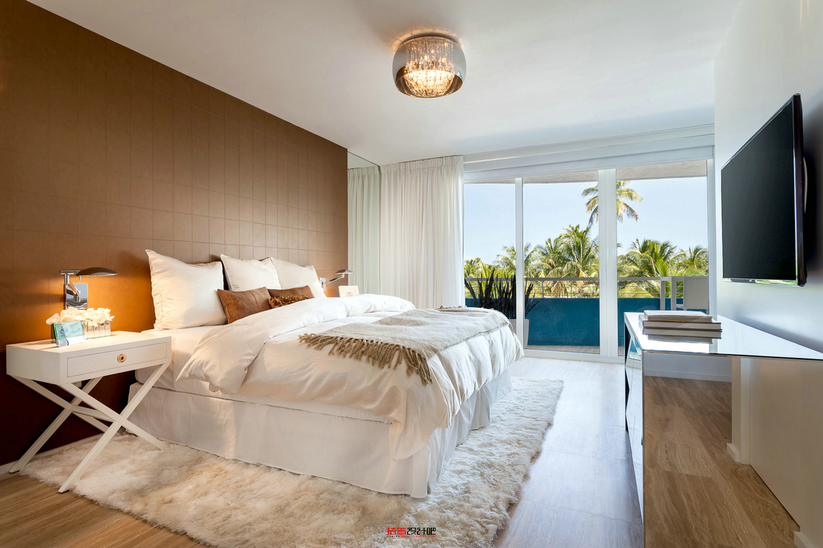 2id Interiors——200 Ocean Drive                     -10