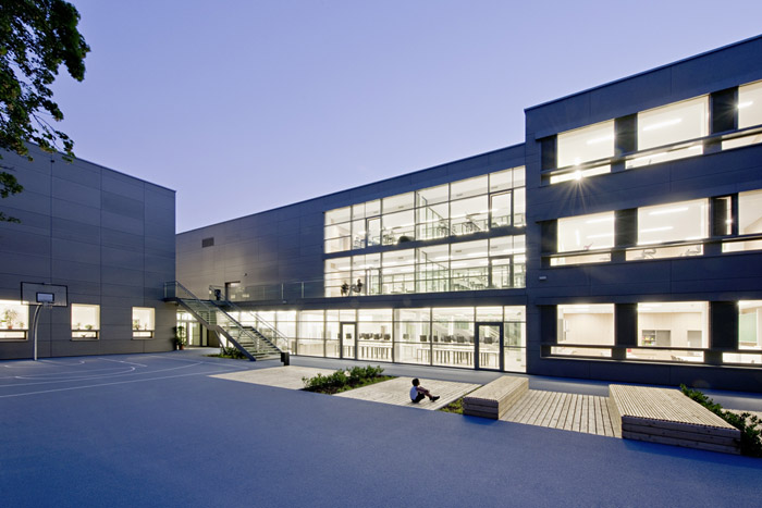 奥地利 Stelzhamerschule 小学重建与扩建,开放式空间激发儿童创造力-35