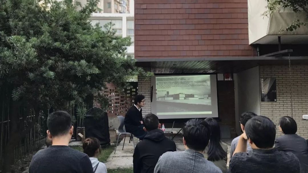 乡村粗野主义三部曲 | 探寻环境、结构与人的互动关系-320