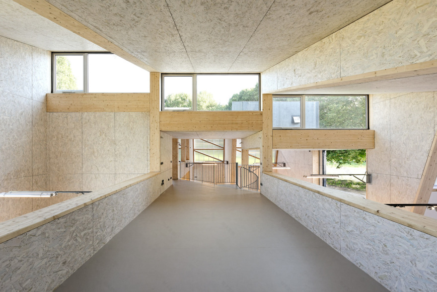 The Good, the Bad and the Ugly Artist's Studio / Didier Fiúza Faustino-57