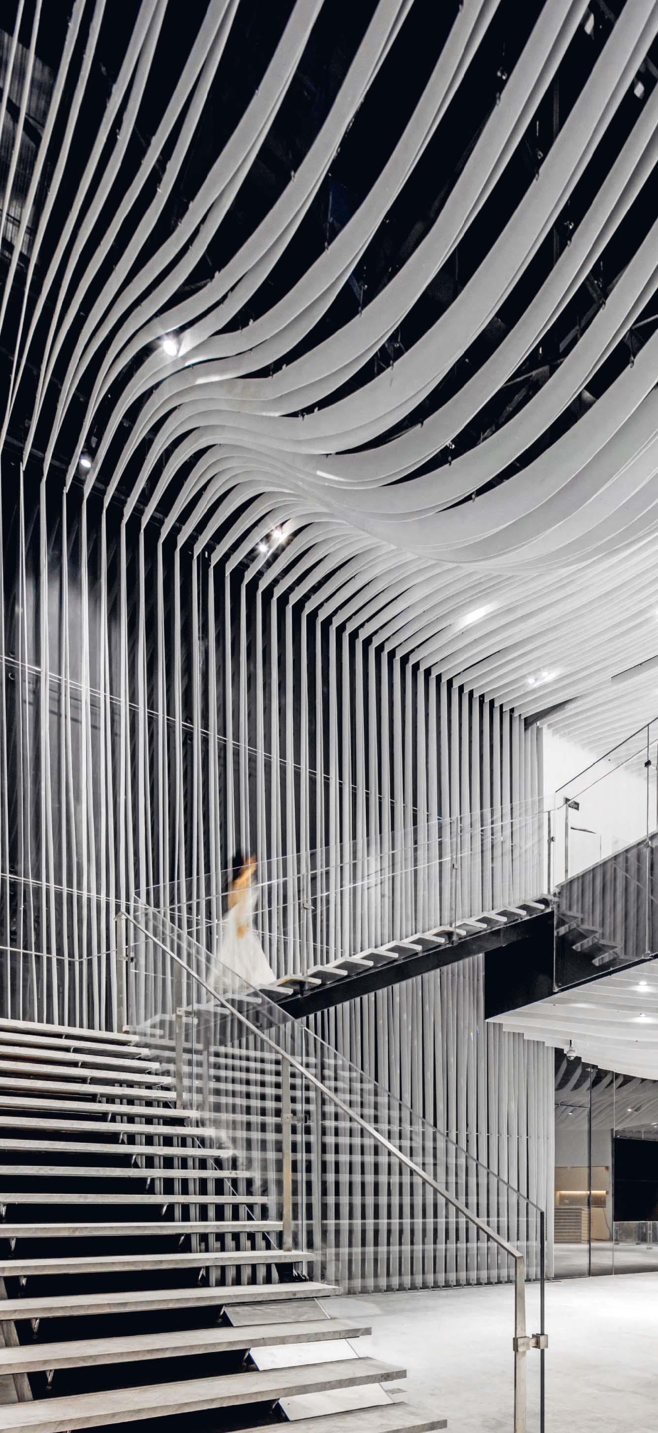 上海虹口 Soho 大厦 | 铝制网格打造的动态办公楼-14