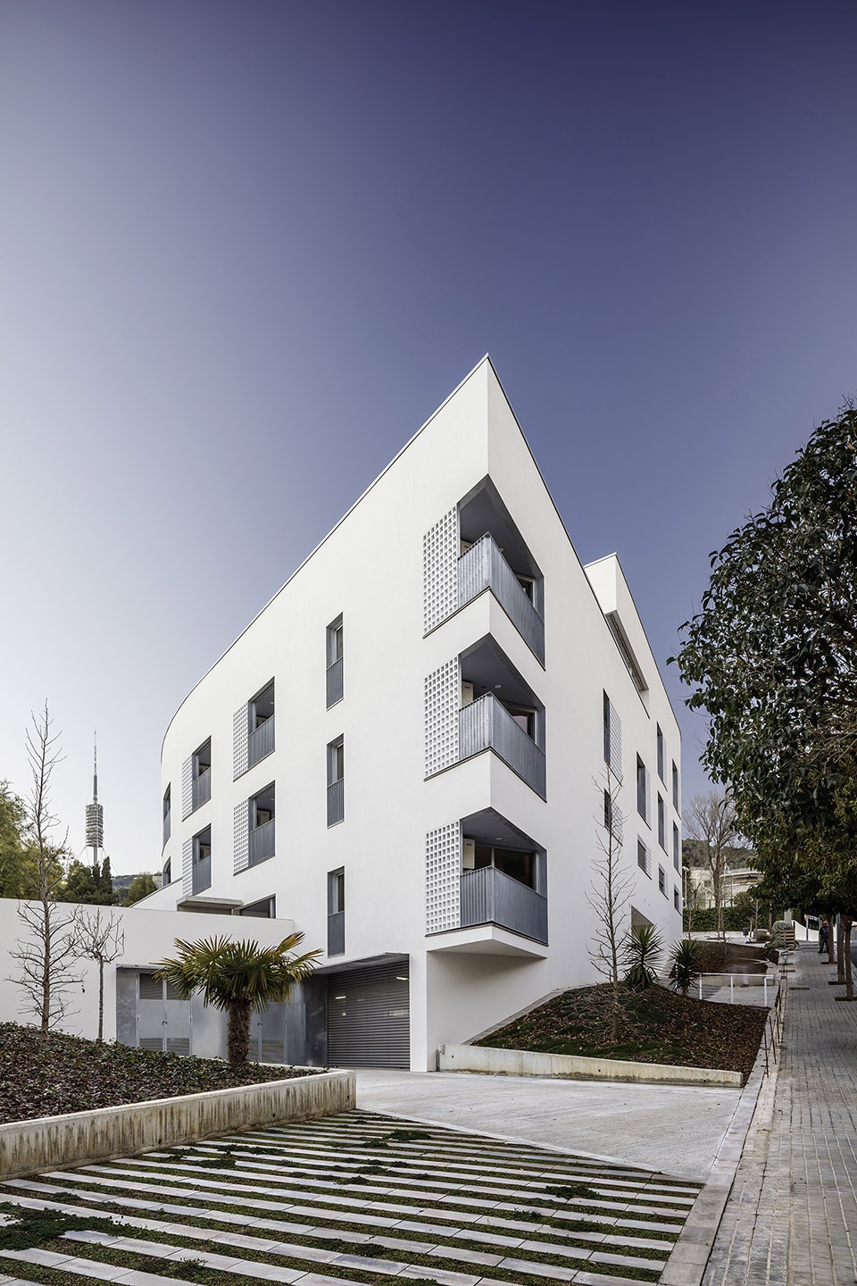 巴塞罗那 44 套住宅楼-3