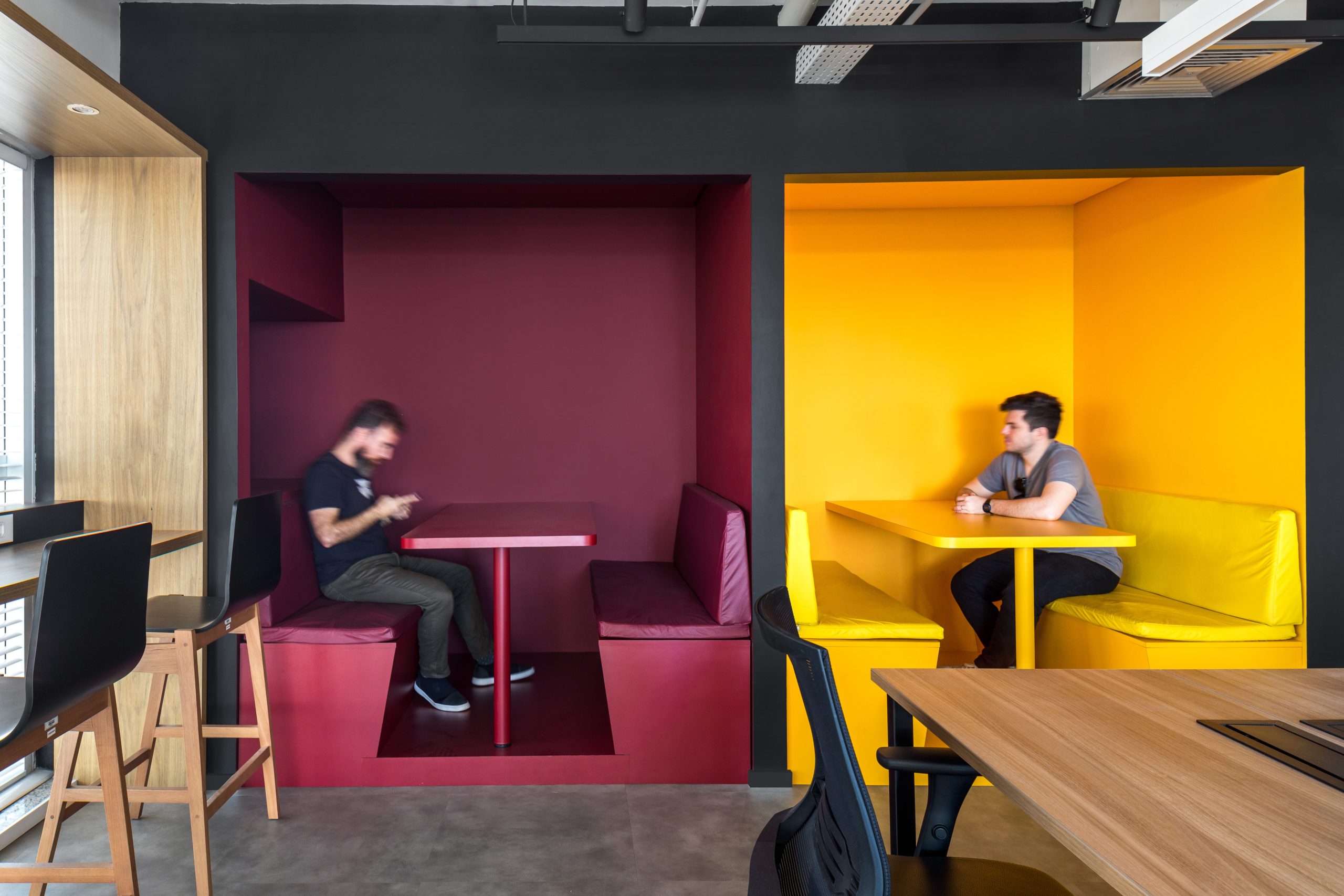 A Look Inside Senai’s New Londrina Office - Officelovin'-9