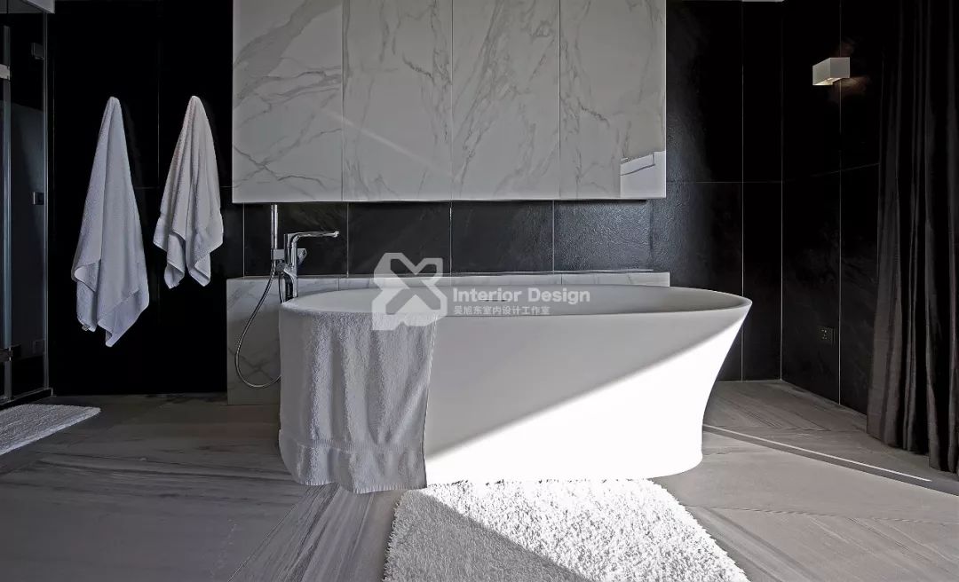 黑白极简,打造 330㎡顶层复式梦空间-89