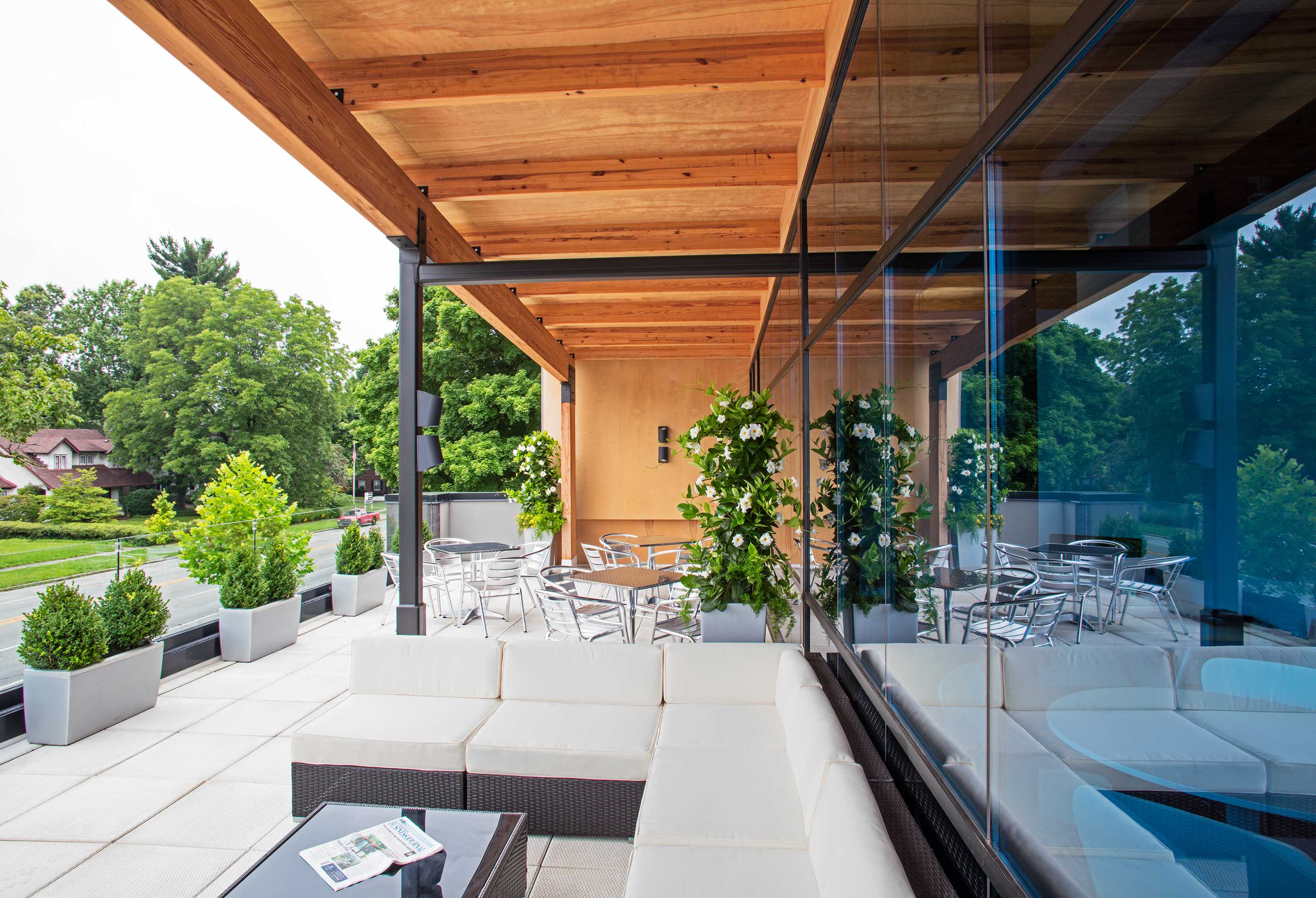 依赖伙伴 · 社区融合的建筑灯笼-12