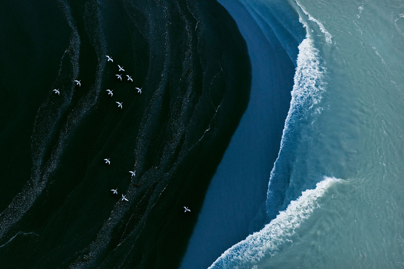 Spectacular Aerial Photography Welcomes Us to 2018-143
