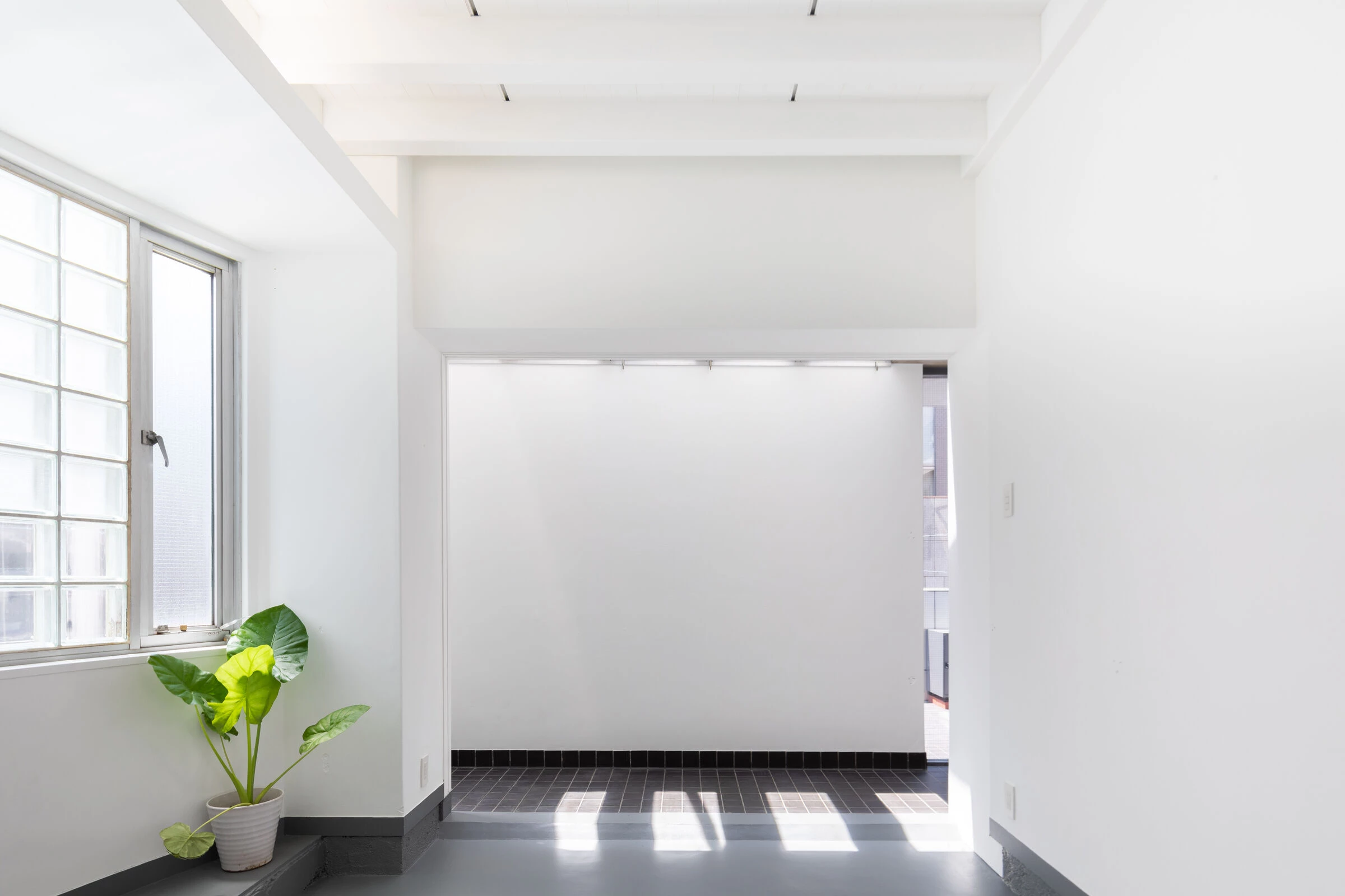 赋予老建筑新生命的“Runtrip”办公室丨日本东京丨van der Architects-7