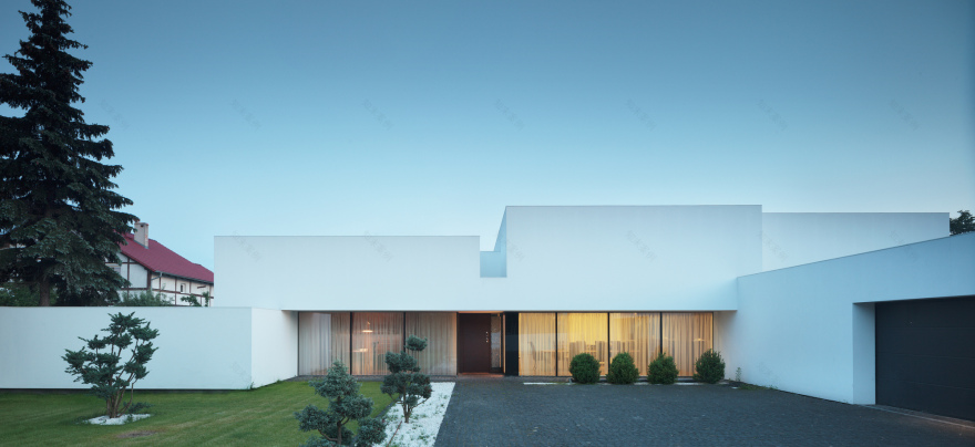 波兰别墅的和谐之光-11