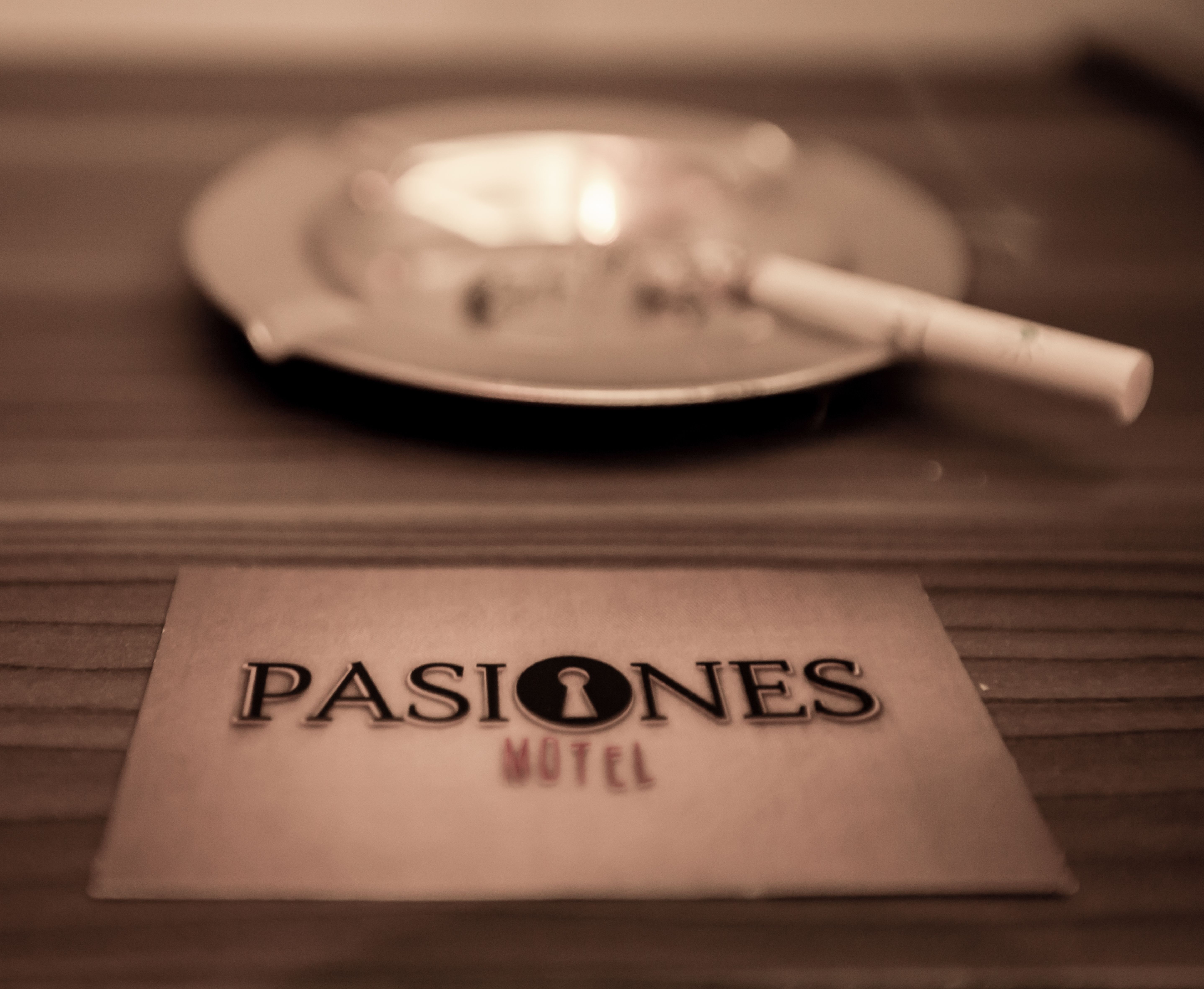 激情汽车旅馆-30