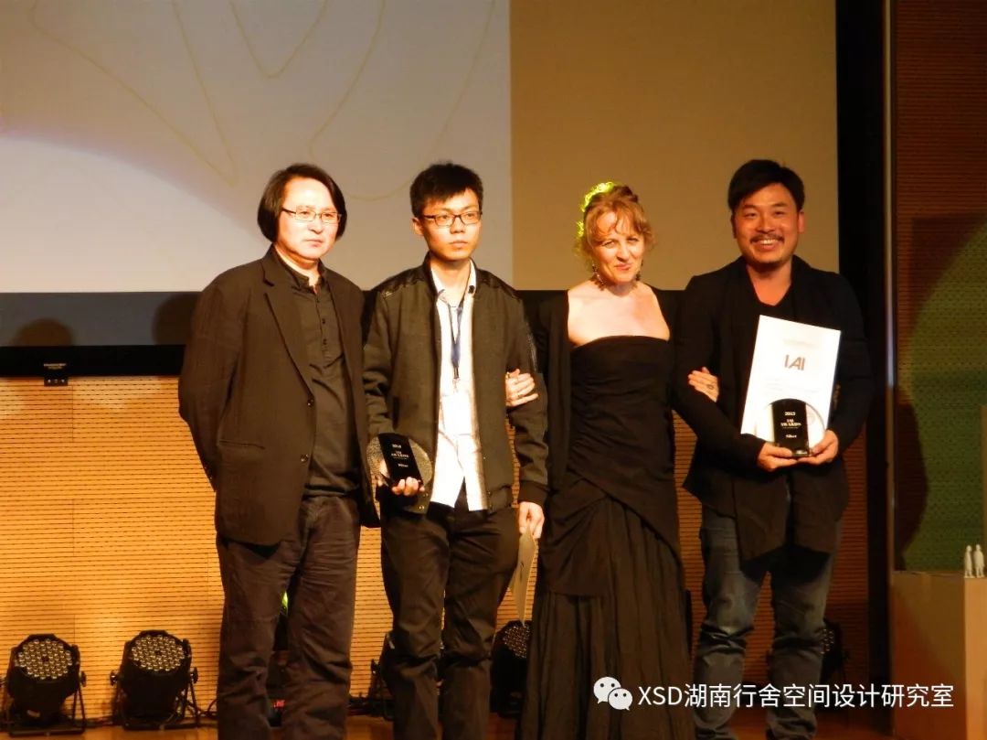 《融合》——现代简约挑空复式,自然生活与工作的完美结合-47