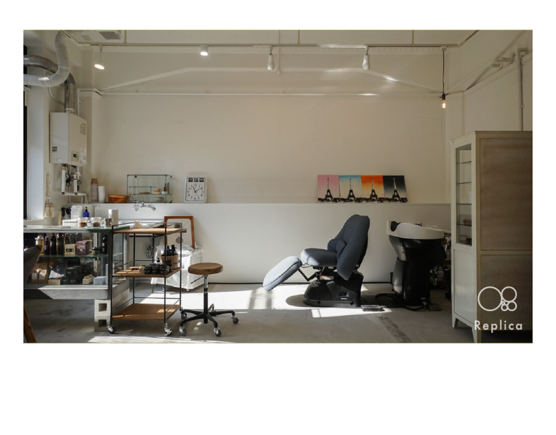 Minimalist Beauty Salon with Modern Warmth-3