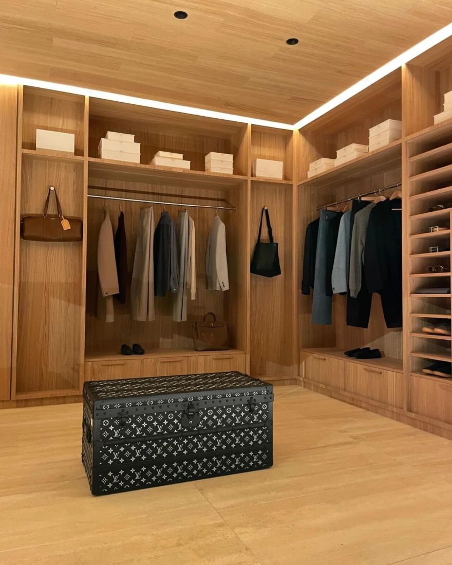 路易威登2026秋冬男装秀场丨法国巴黎-57