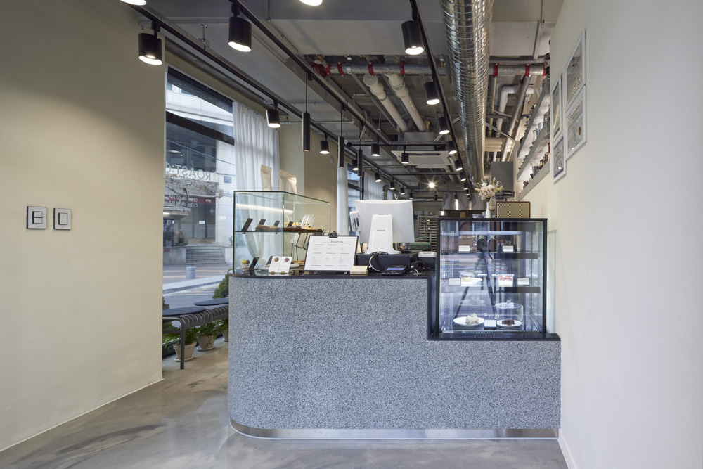 11 平小空间，卡佩罗石材打造精致咖啡厅-4