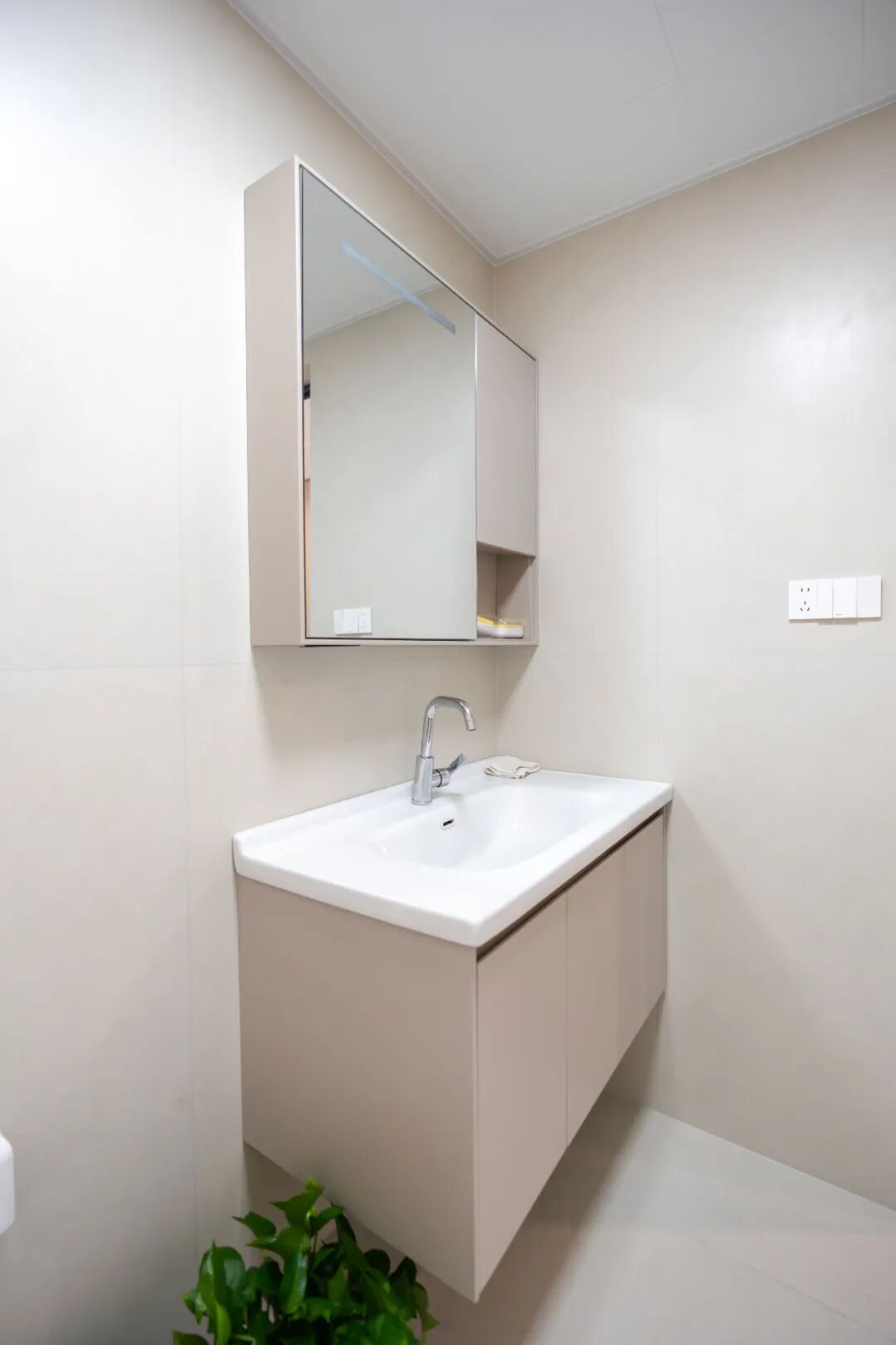 完工首发丨二七区中铁电气化家园，128㎡现代简约，让空间回归纯粹-229