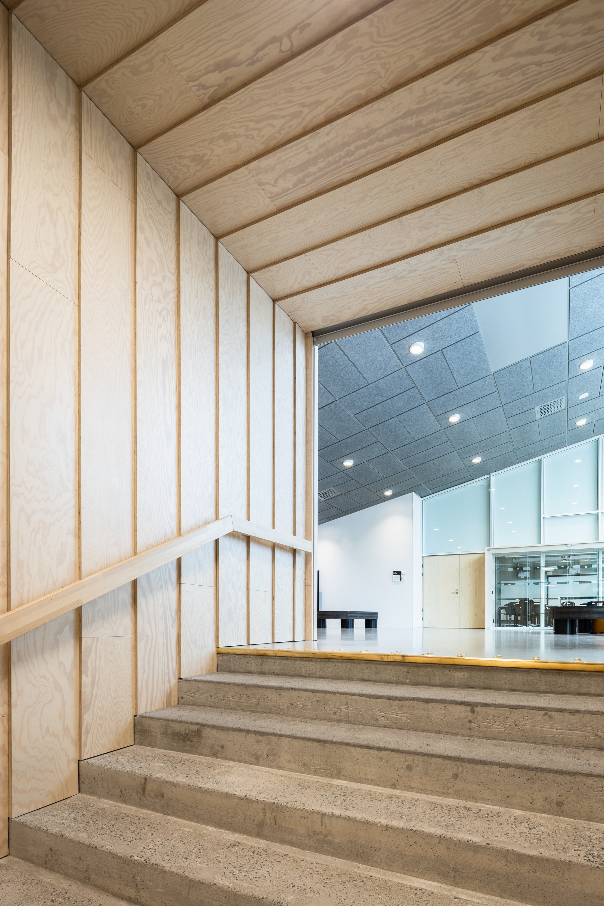 卢米特艺术高中丨芬兰库奥皮奥丨Lukkaroinen Architects-47