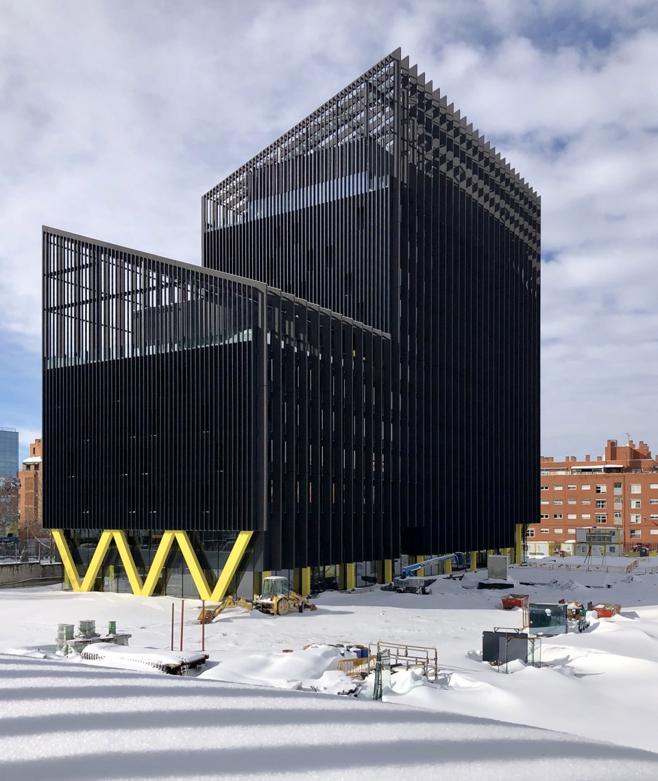 马德里地铁交通综合体 | 可持续建筑与城市环境的完美融合-11