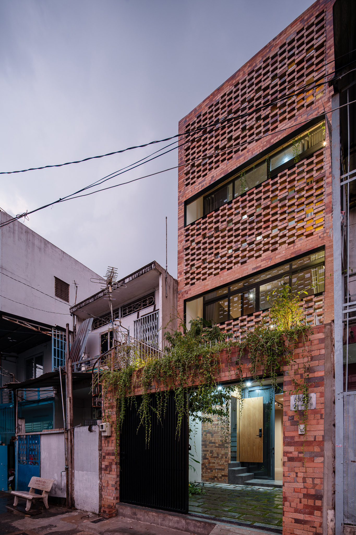 P 屋或P 房子丨越南丨T H I A Architecture-22