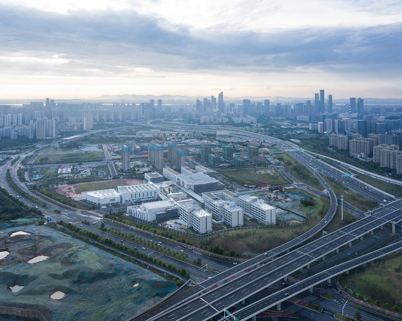 南京中华中学雨花校区丨中国南京丨东南大学建筑设计研究院有限公司-4