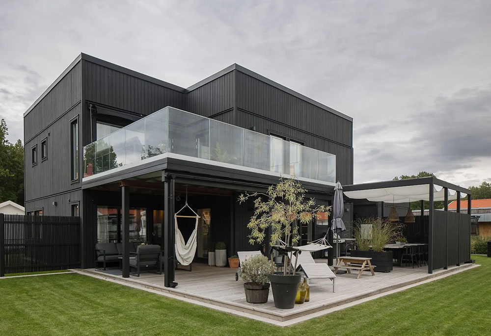 瑞典现代小木屋的温暖设计-2