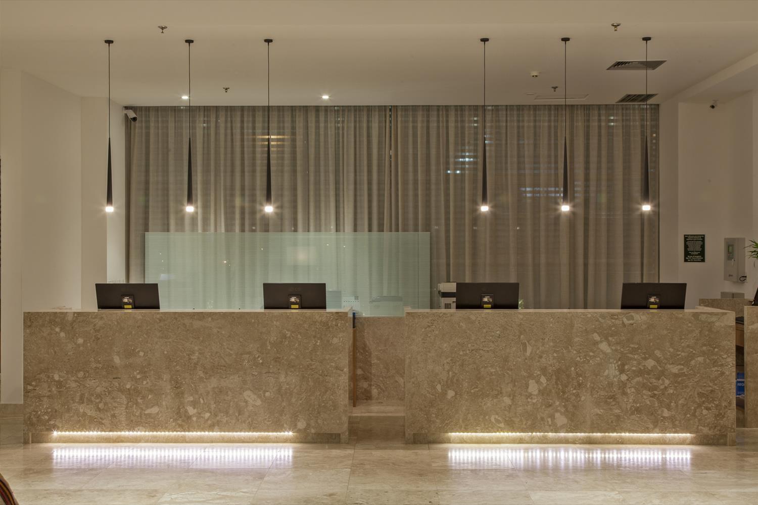 巴西 Vitória Hotel Paulínia | 现代风格与自然元素的完美融合-3