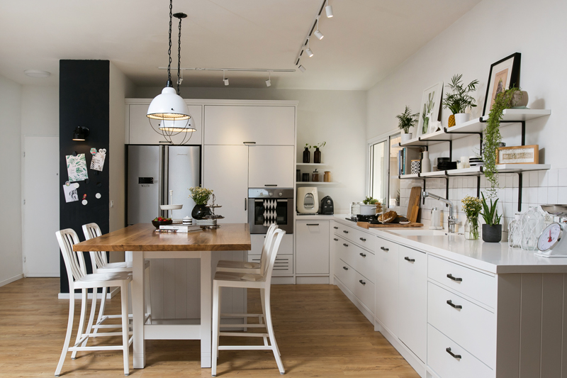 黑白风霍德夏隆老房翻新丨以色列丨迪克拉·格拉泽室内设计与家居造型-31