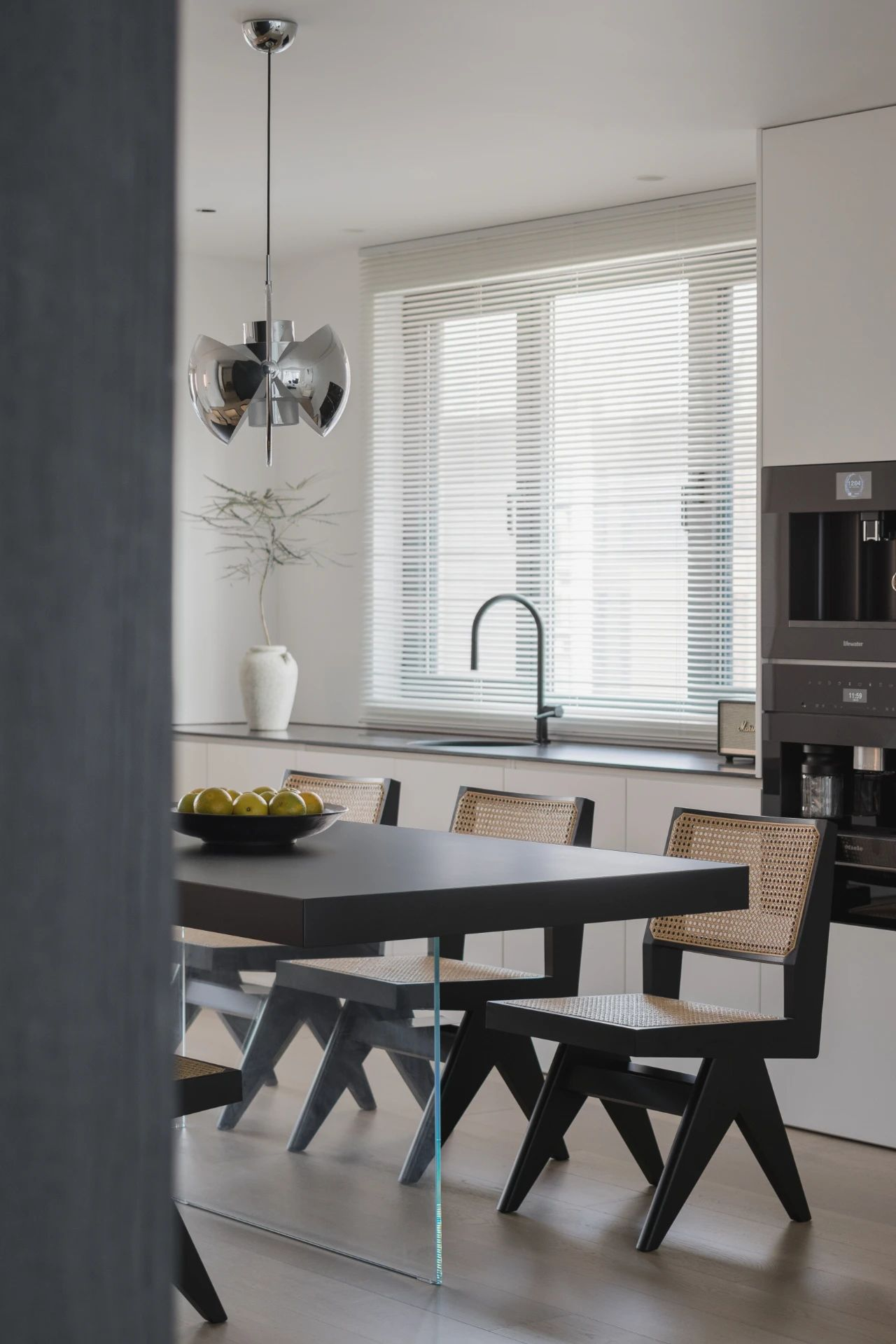 GZ 宅 黑白盒子大平层丨中国郑州丨MOOI TIMELESS 建筑室内设计事务所-9