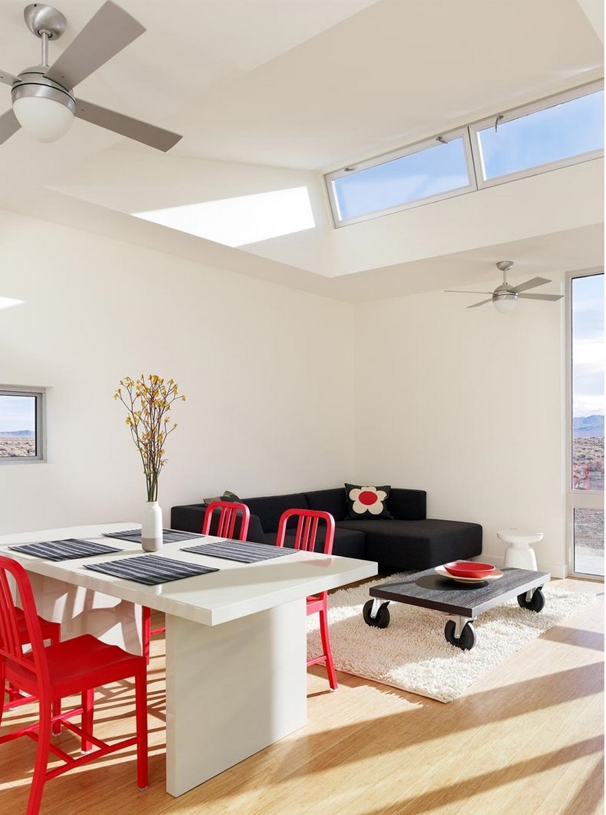 Rondolino Residence in Nevada Desert by Nottoscale-17