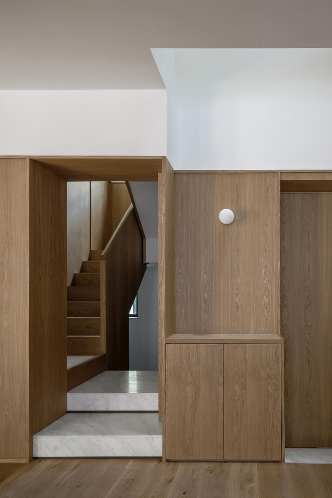 The House with a Tiny Patio  Atelier TAO+C-58