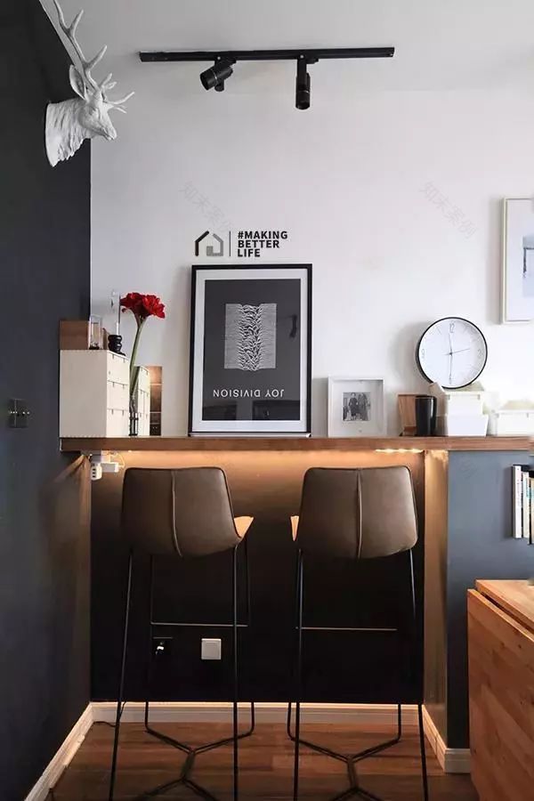 谁说小户型不能多功能!54m²也能拥有mini影院和换衣间-61