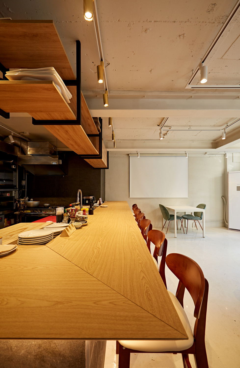 15 坪现代简约办公空间，打造极简商务风-12