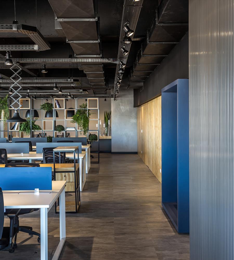 巴西 602 办公楼 | 简约实用，功能至上-5