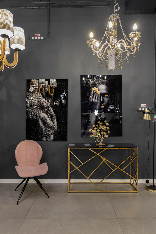 陈列室英菲尼迪丨罗马尼亚布加勒斯特丨PureMess Design-11