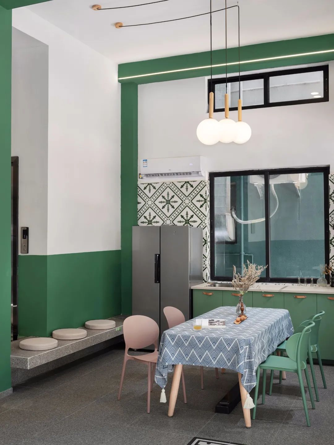 商设 | 通透的框架结构-45