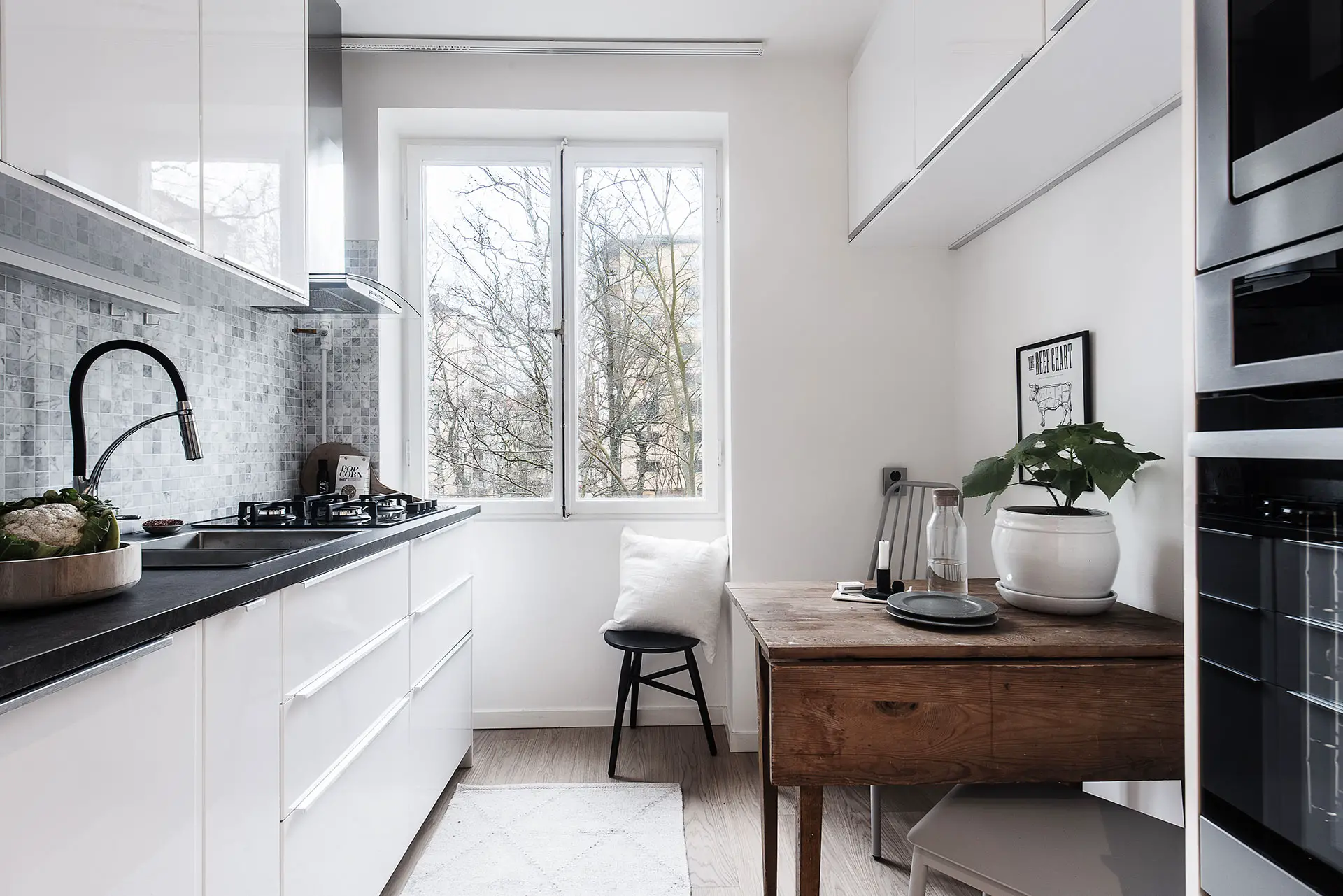 54 平米的小户型公寓设计-11