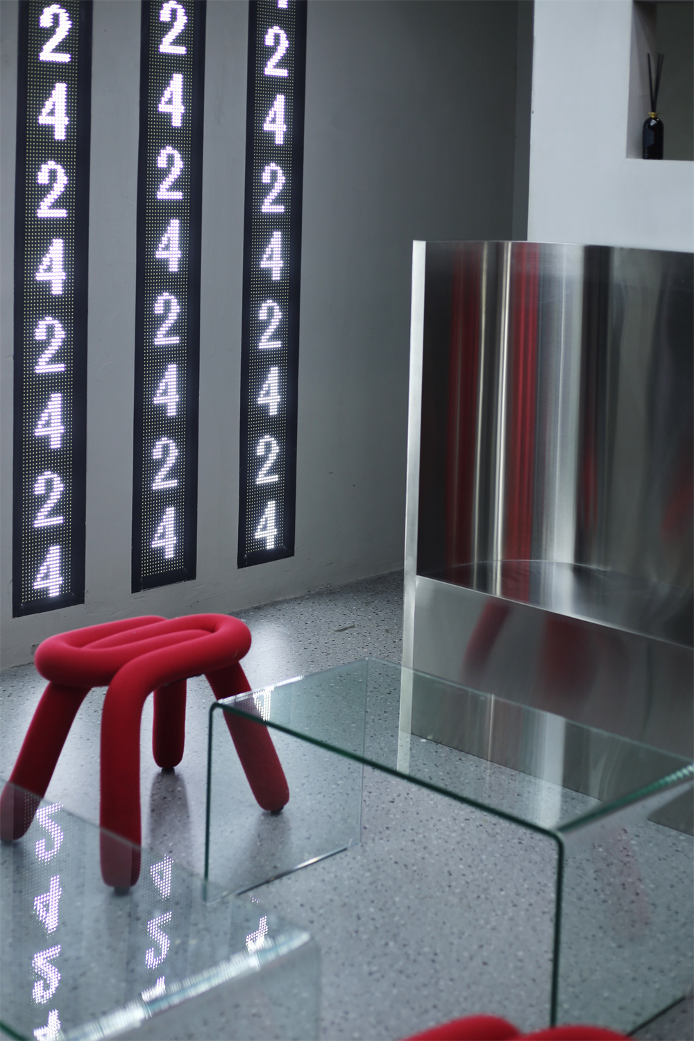 广州 42 密室丨中国广州丨杭州明白创意设计有限公司-11