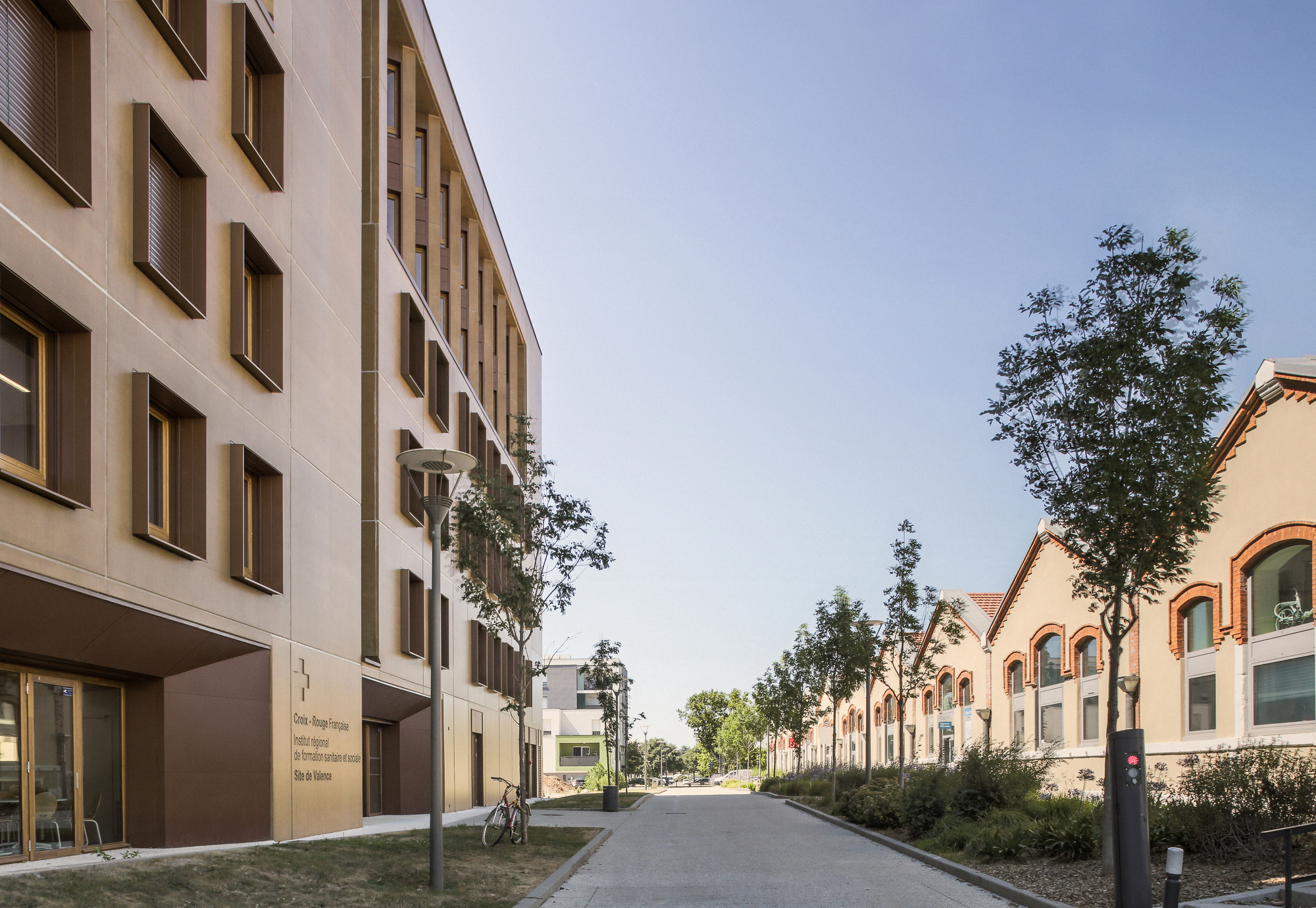 红新月地区健康与社会培训学院-34