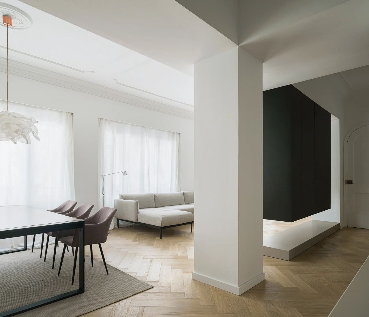 简约原木风客厅设计-5