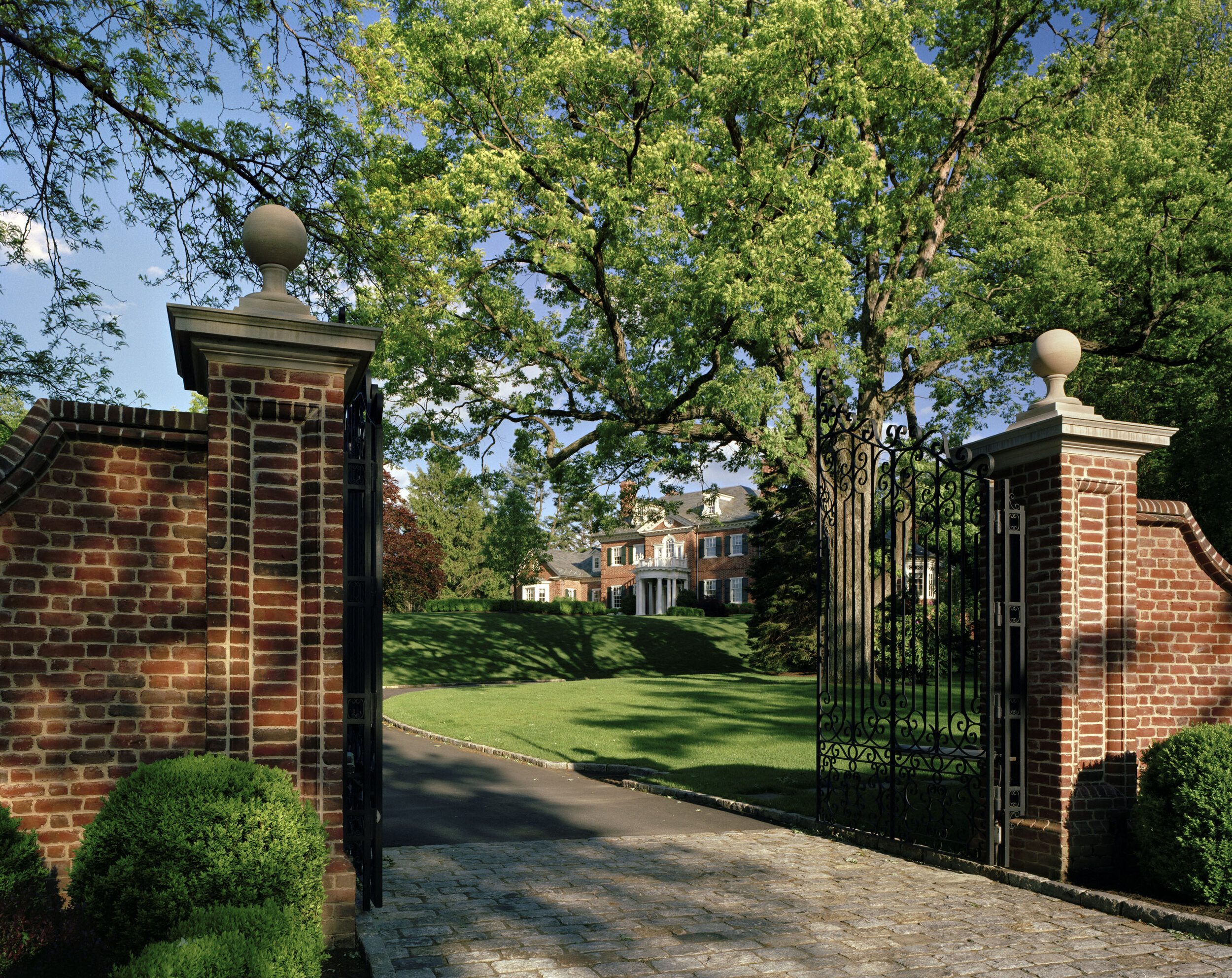 Designing a Georgian Style Home — Charles Hilton Architects-33