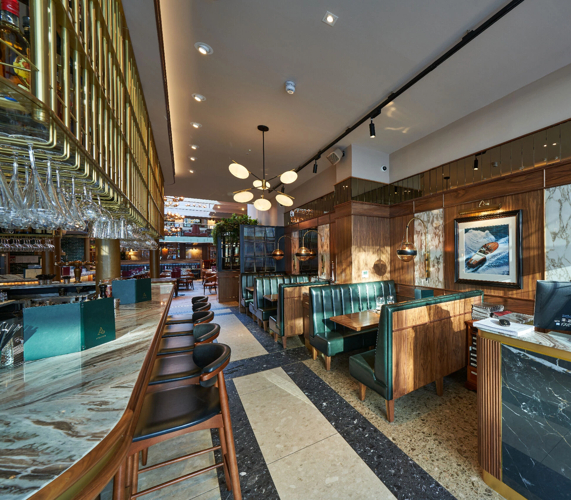 阿伯丁港口的意大利风情 · DRG 集团 Amarone 餐厅丨英国格拉斯哥-14