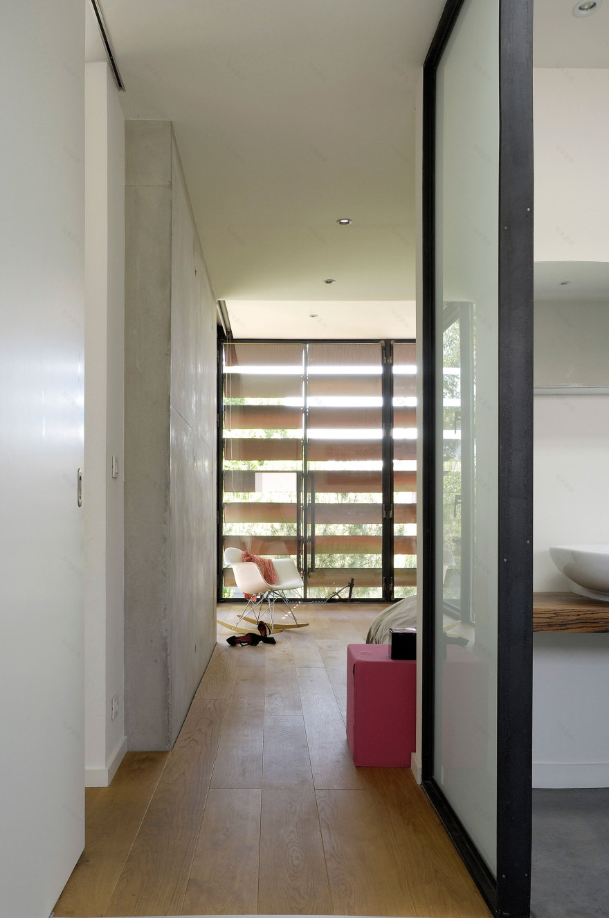 混凝土与玻璃的交响乐——Seven House-20