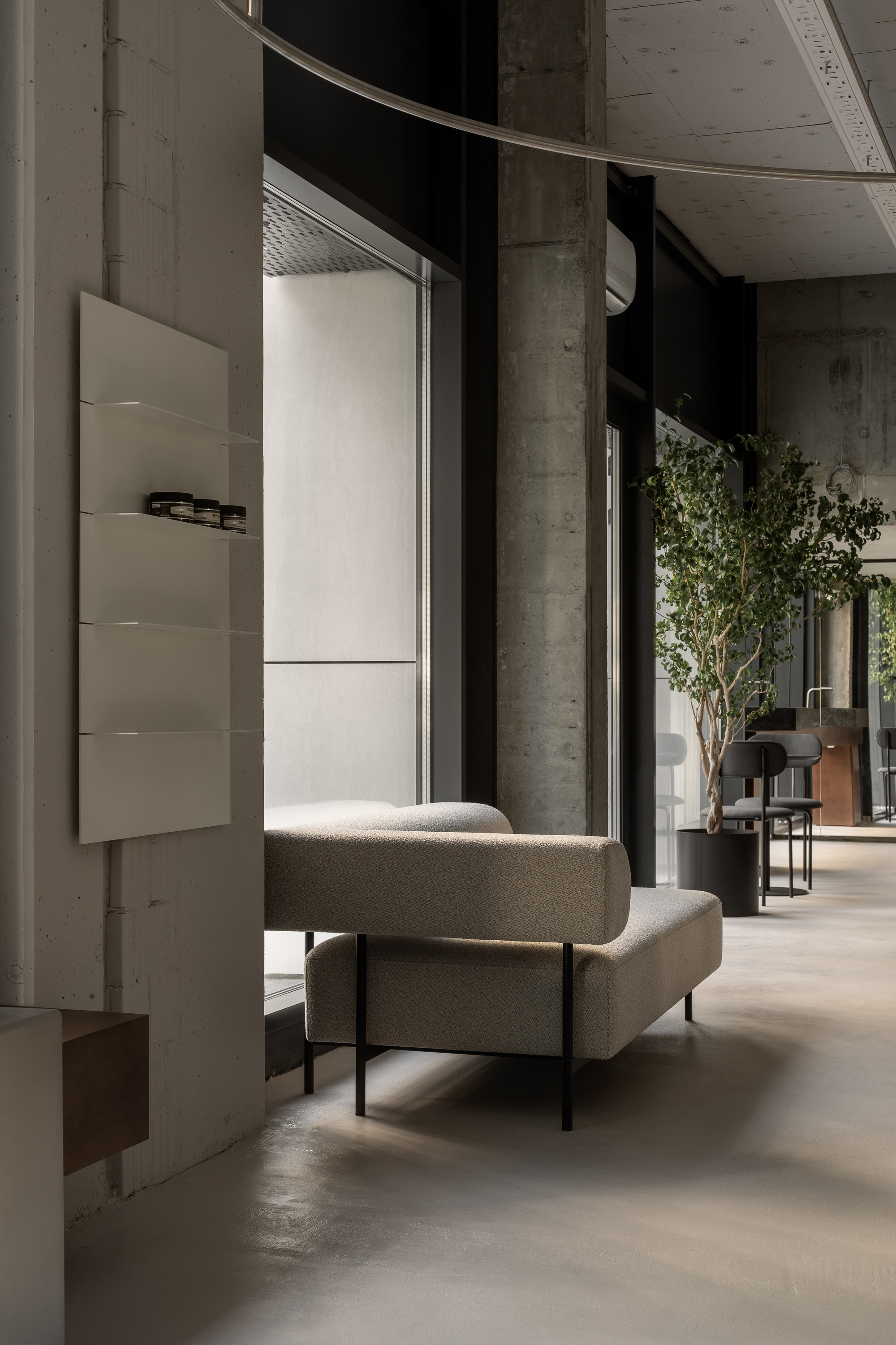 E·张力工作室（注：E·tension根据音译和合理推测意译组合得出，若E有特定含义需结合具体背景确定） 丨乌克兰基辅丨MAVA design-24