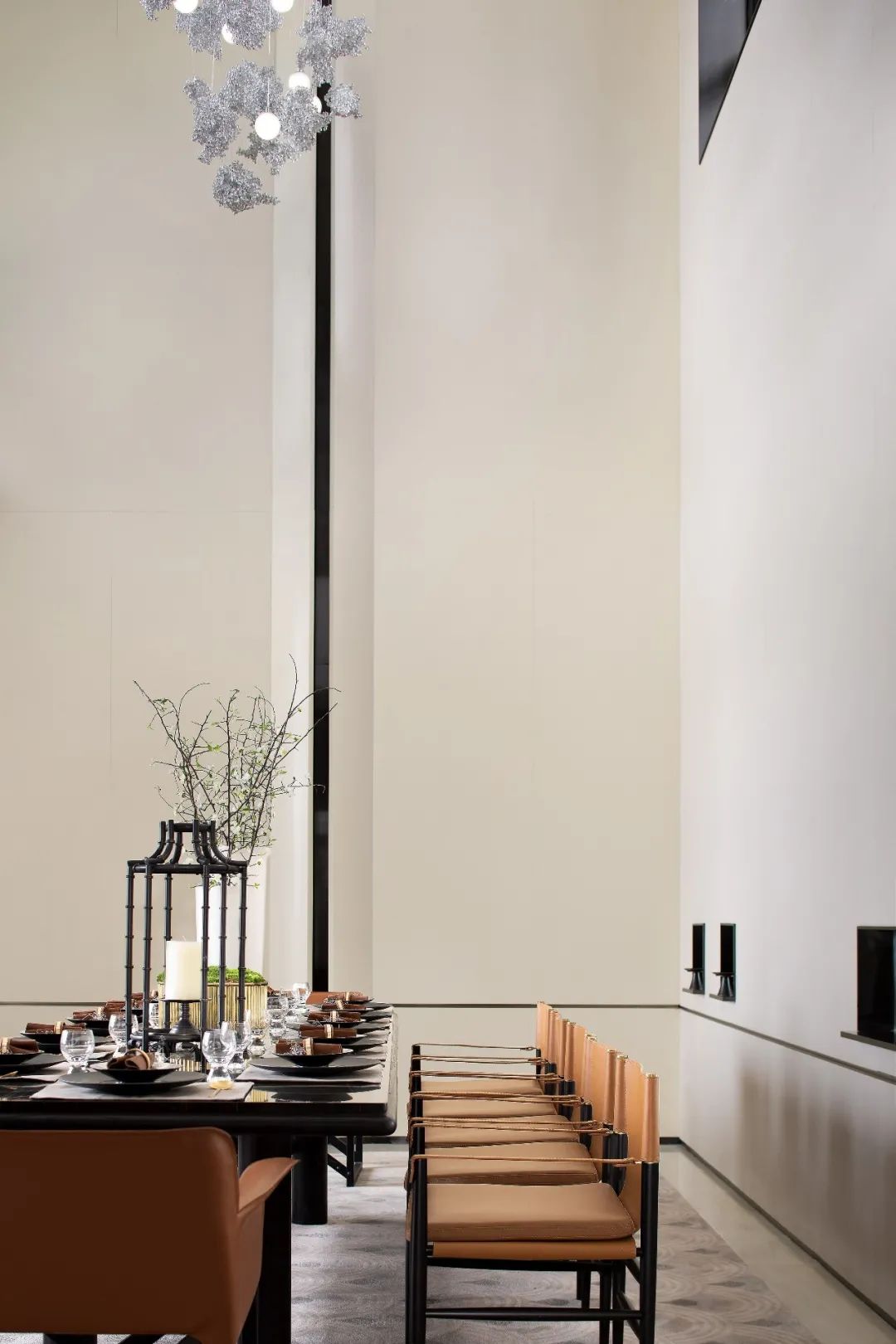 滇池半山合院 | 禅意英伦的摩登空间-13