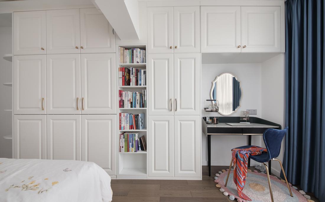 现代轻奢四居-31