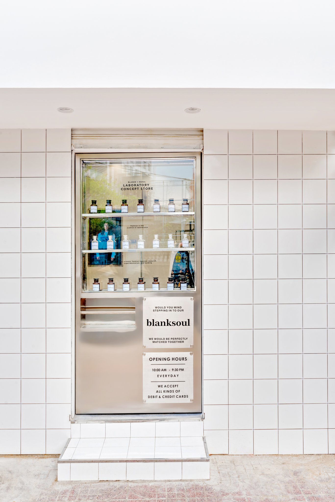 实验风潮 | KSoul 工作室打造时尚实验室概念店-13