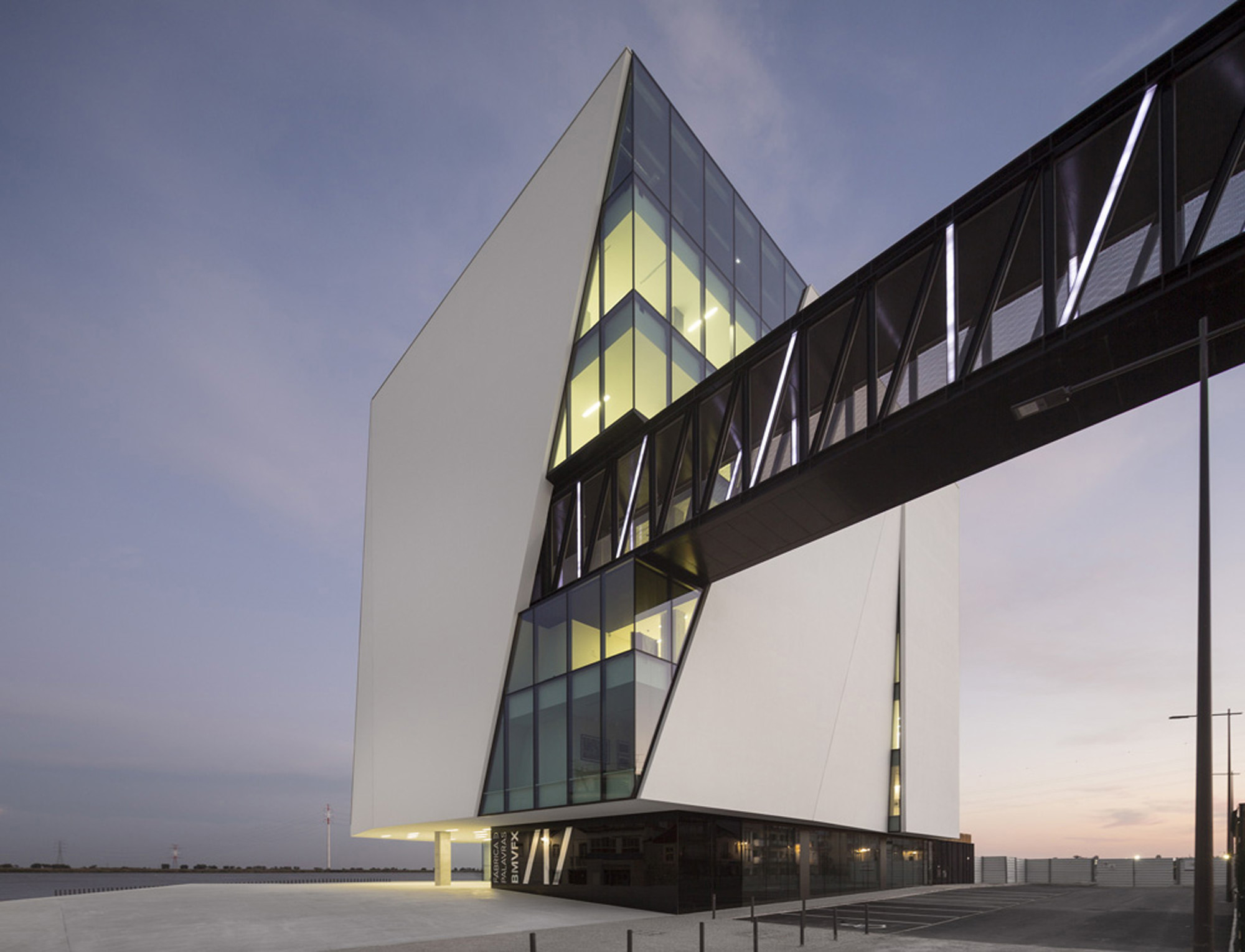 Vila Franca de Xira Municipal Library / Miguel Arruda Arquitectos Associados-38