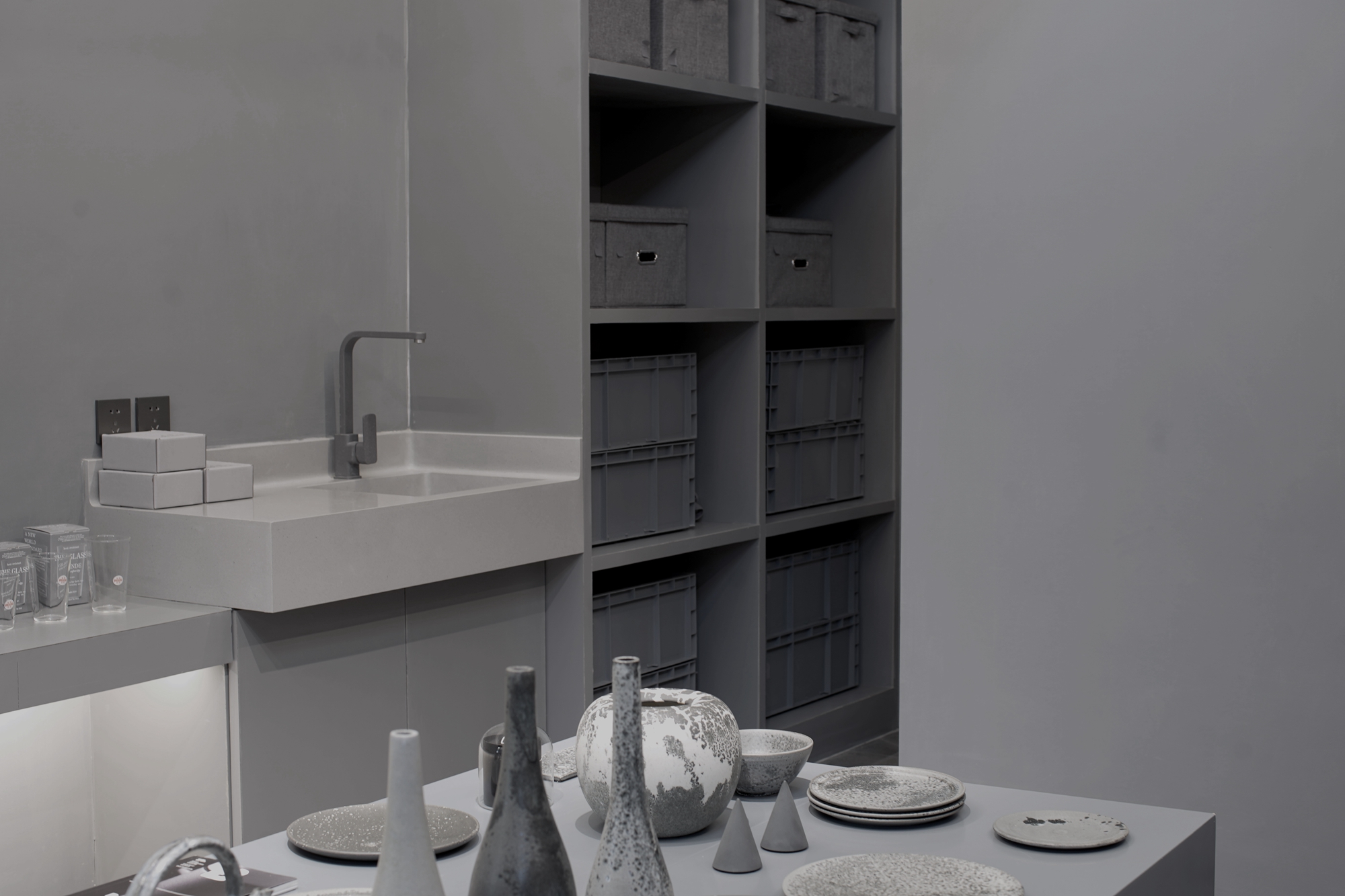 好白商店的“好灰”世界-22