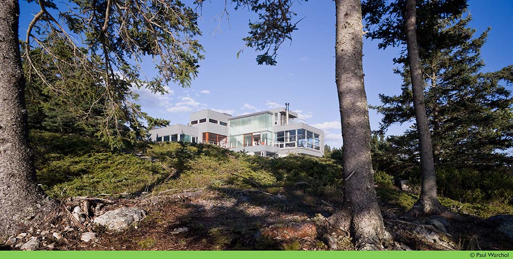 漂浮在海面上的钢构私宅-20